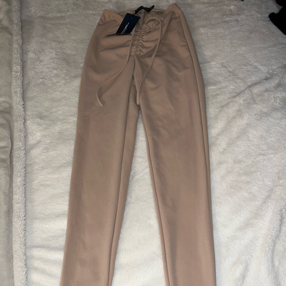 Prettylittlething pants - Picture 2 of 3
